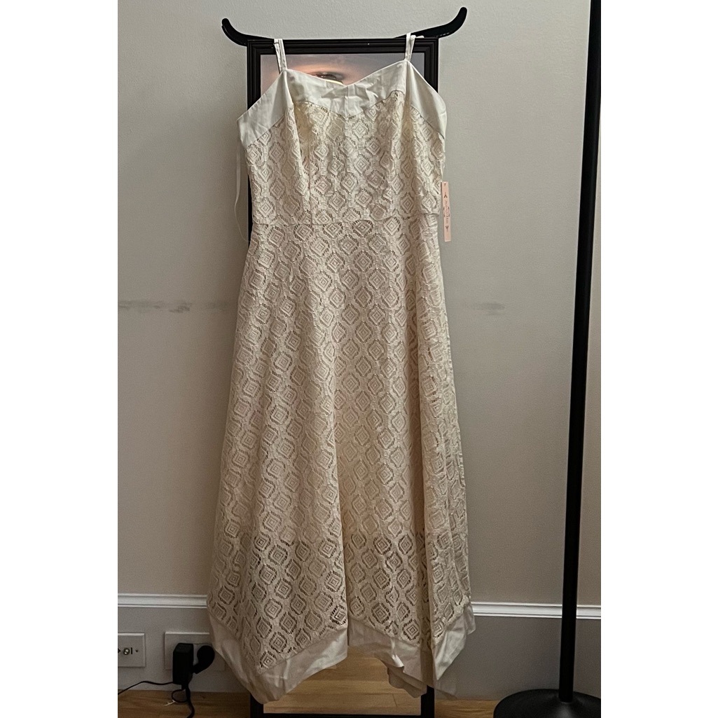 Nanette Nanette Lepore Ivory Lace Dress